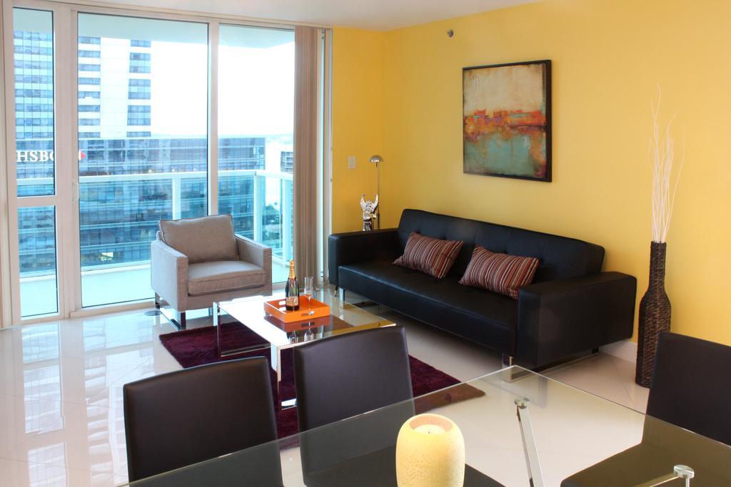 Dharma Home Suites Brickell Miami At One Broadway Zimmer foto