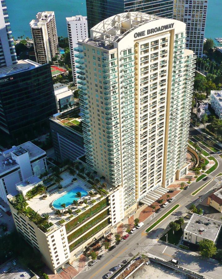 Dharma Home Suites Brickell Miami At One Broadway Exterior foto